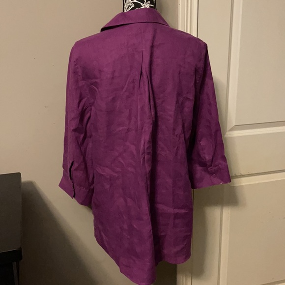 Chico’s Button Down Top - Picture 2 of 4